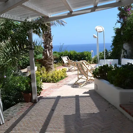 Maridea - Cave Ponza