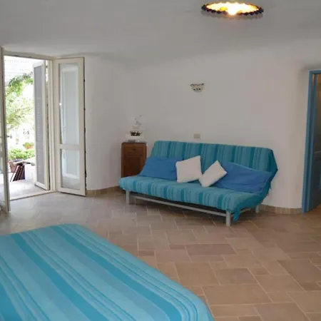 Maridea - Cave Ponza