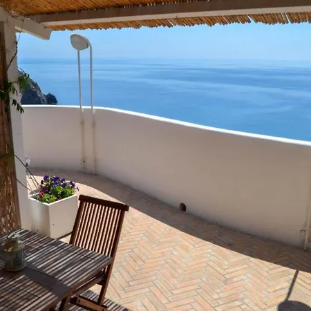 Maridea - Cave * Ponza